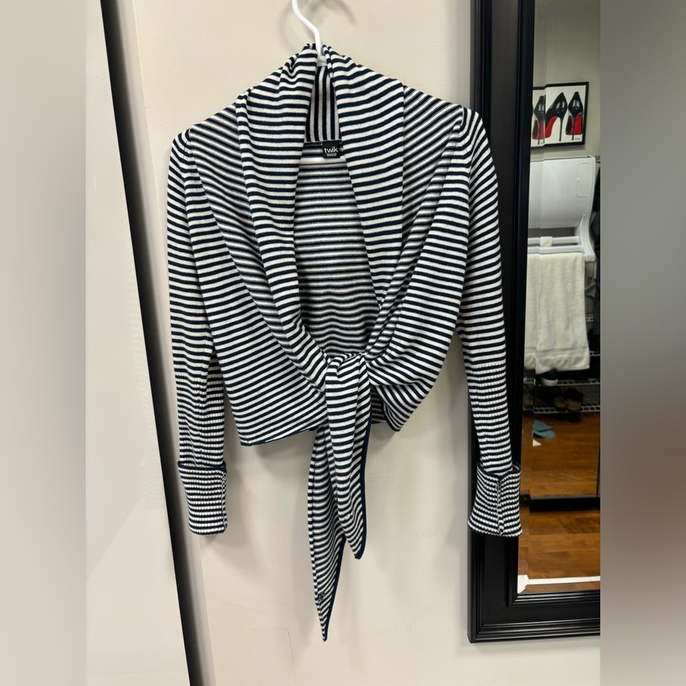 Chandail / veste / écharpe